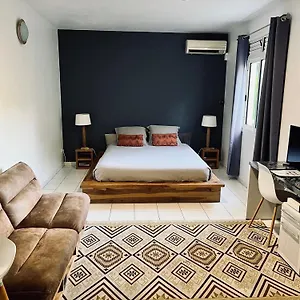 Le Hameau De La Vallée Appartement